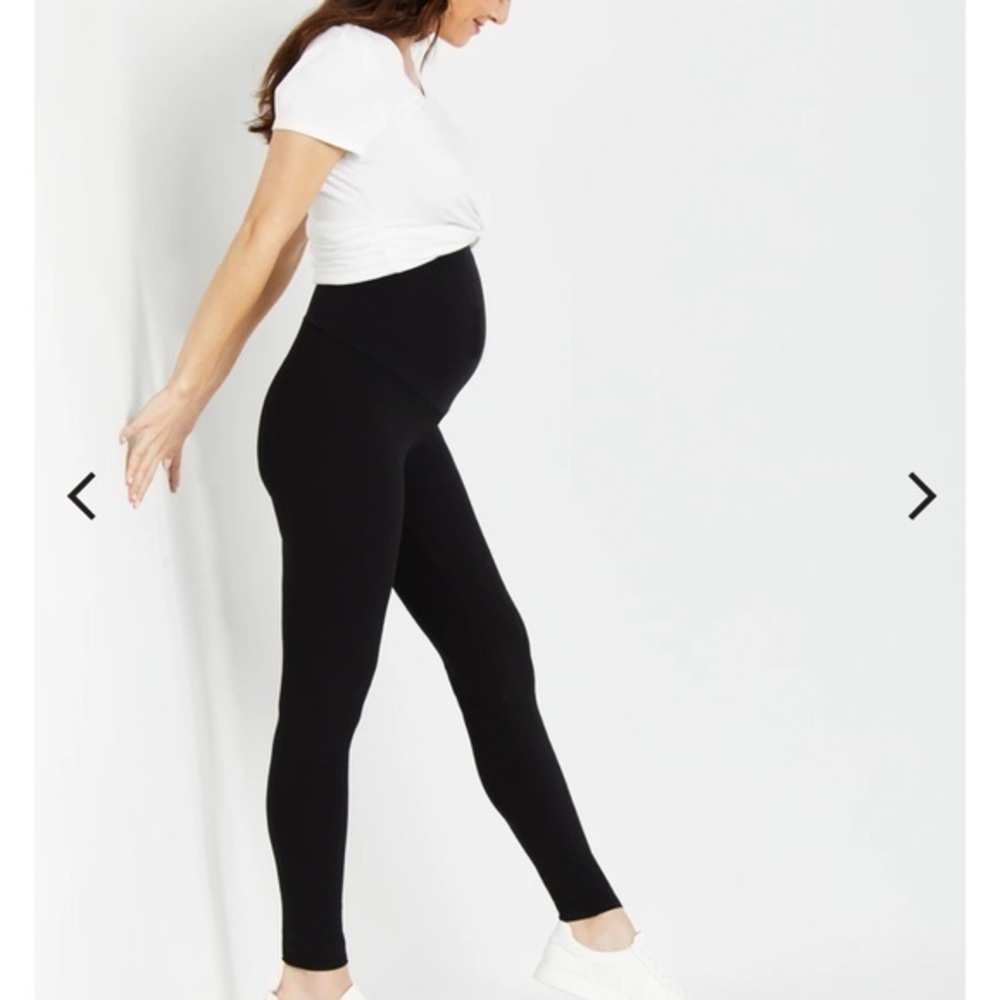 Liz Lange maternity leggings